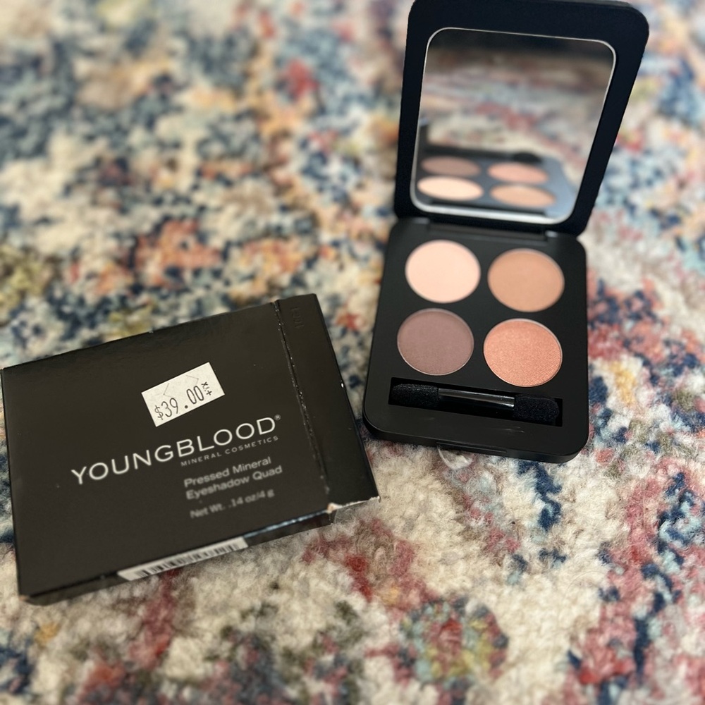 Timeless pressed mineral eyeshadow, quad Youngblood